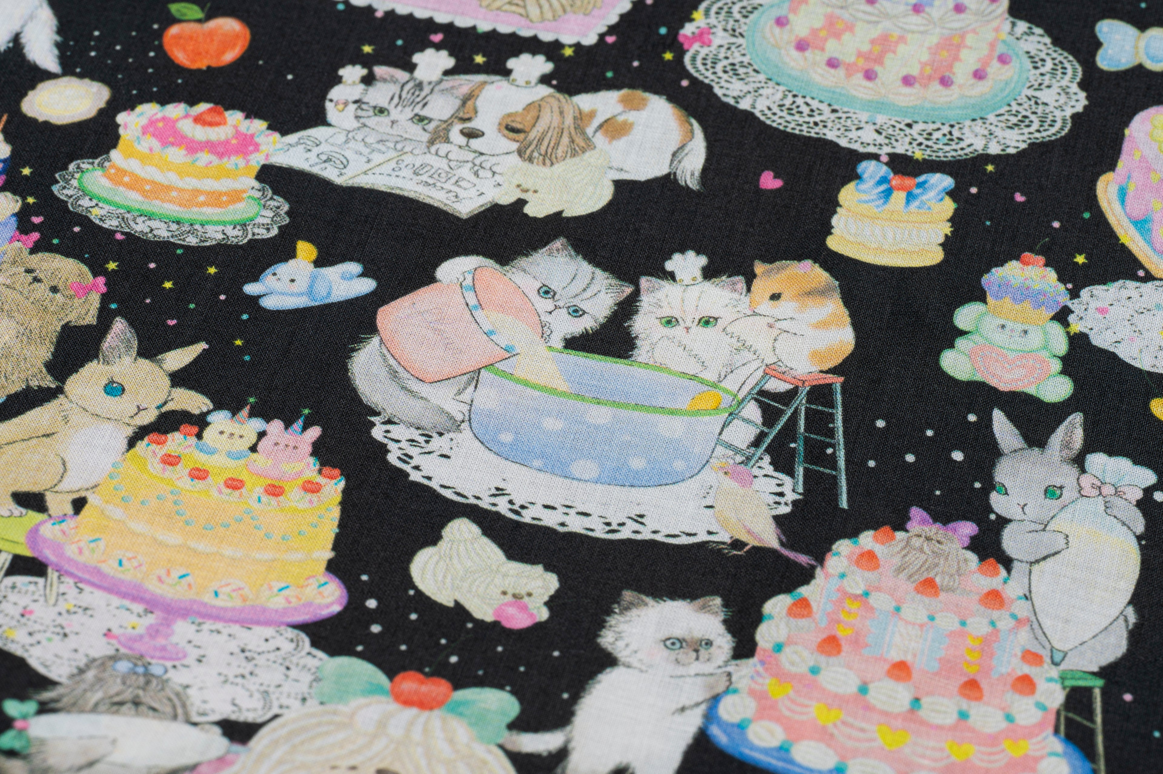 Kitten Tea Party - Black