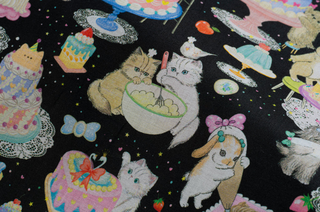 Kitten Tea Party - Black
